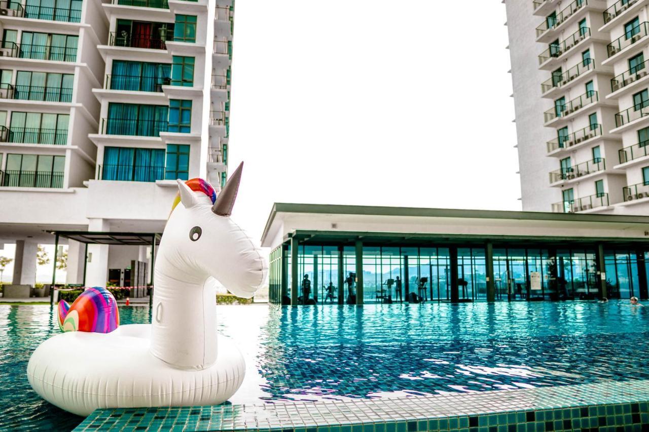 Miko'S Sweethome @ Setia Alam Exterior photo